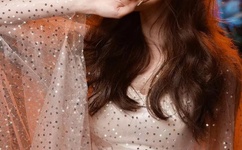 陈翔被强吻照片